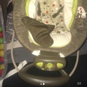 Baby bouncer